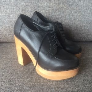 CUBANAS black platform oxford wooden heels